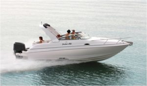 Lancha Fibrafort Focker 255 Lincar Náutica