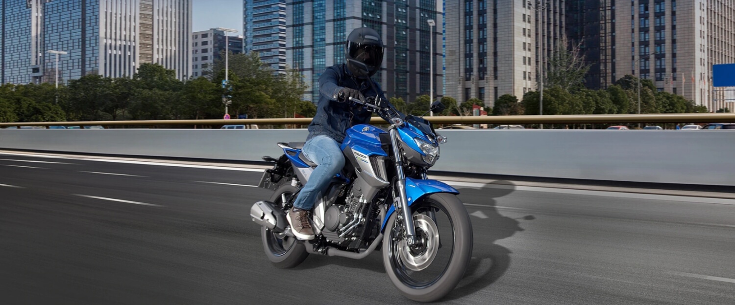 Lincar Nautica - Motos Yamaha 5